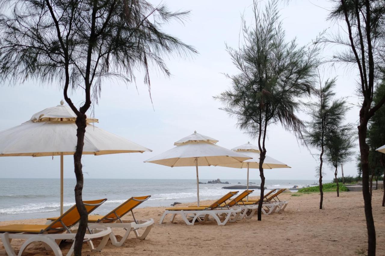 Private Villa At Oceanami Resort Phuochai Exterior foto