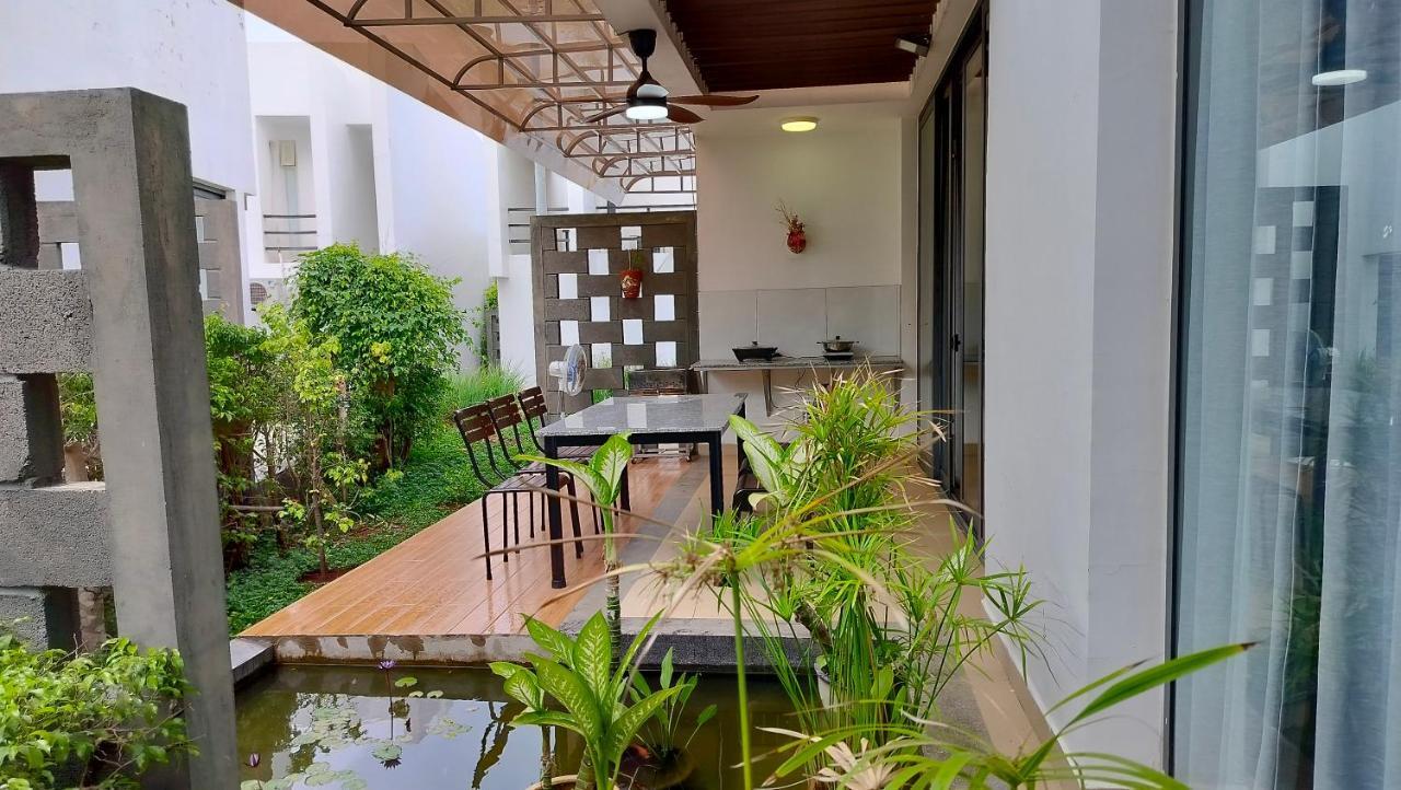Private Villa At Oceanami Resort Phuochai Exterior foto